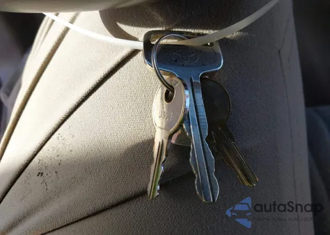 2003 Toyota Tundra из США, поврежденный, VIN 5TBJN32103S394624